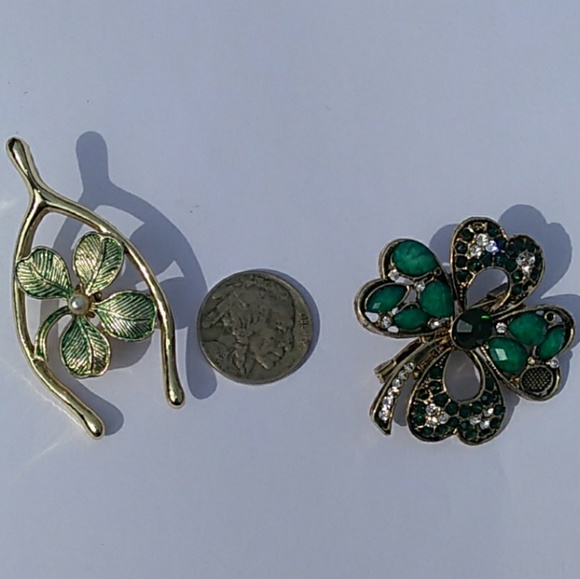 ☘Vintage Enamel Emerald Rhinestone Shamrock Pin x2 - Picture 4 of 8